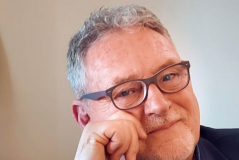 COMMUNICATION & PRESENTATION: Creating and Giving a Presentation